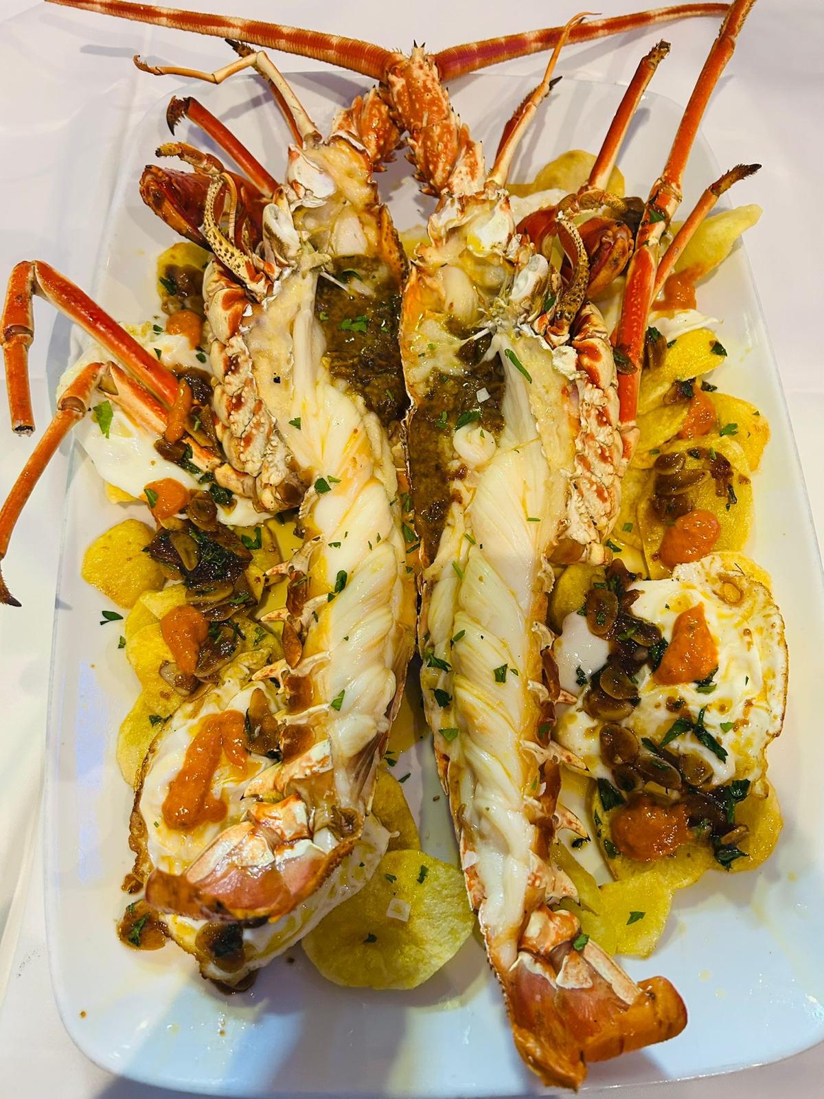 LANGOSTA A LA MALLORQUINA (por encargo)