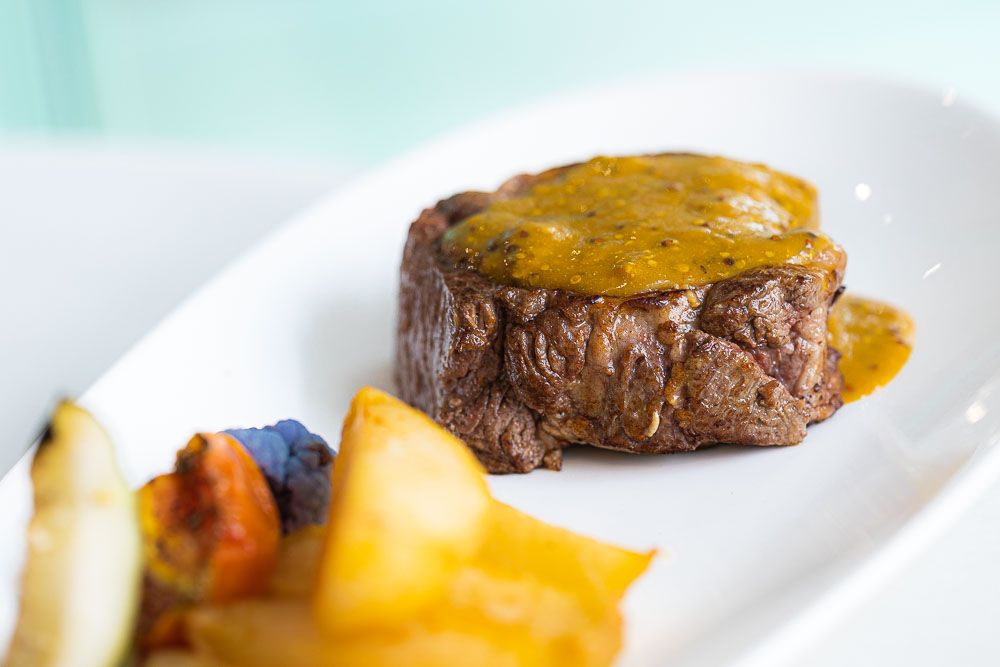 7º Plato: Solomillo de buey a la mostaza