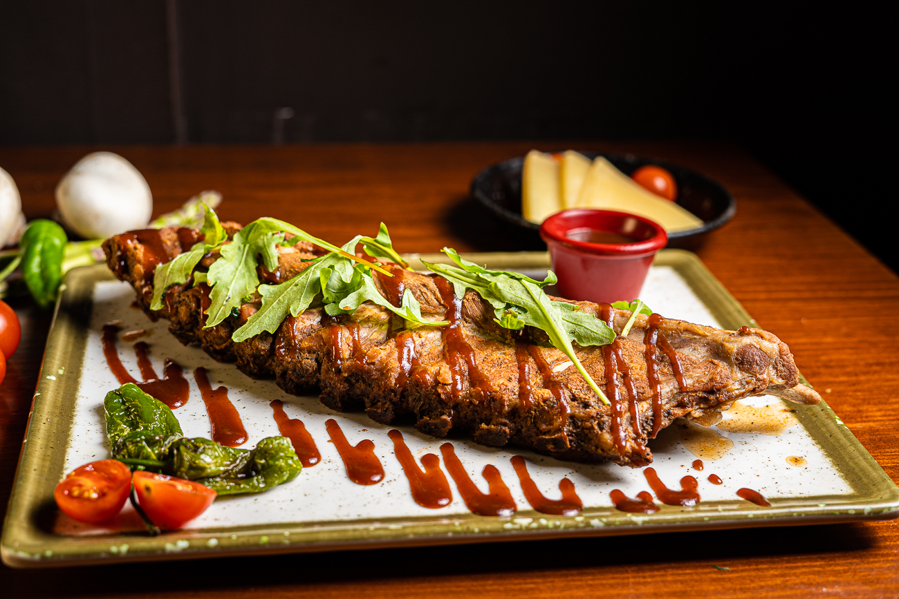 IBERIAN PORK RIBS WITH BBQ SAUCE