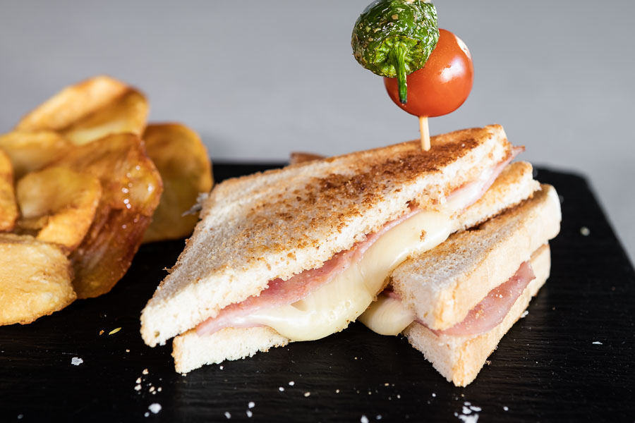 Schinken-Käse-Sandwich