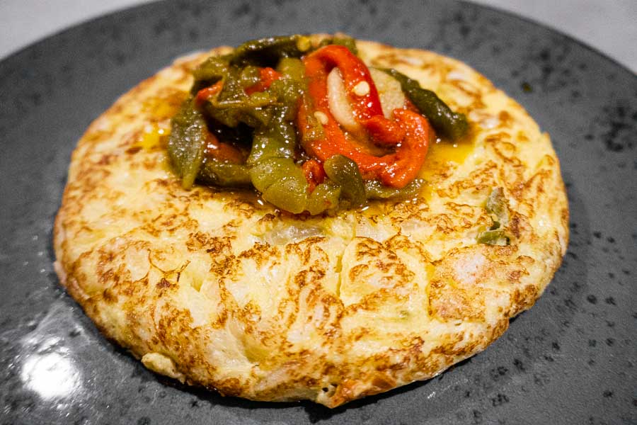 Cod omelette With roasted peppers