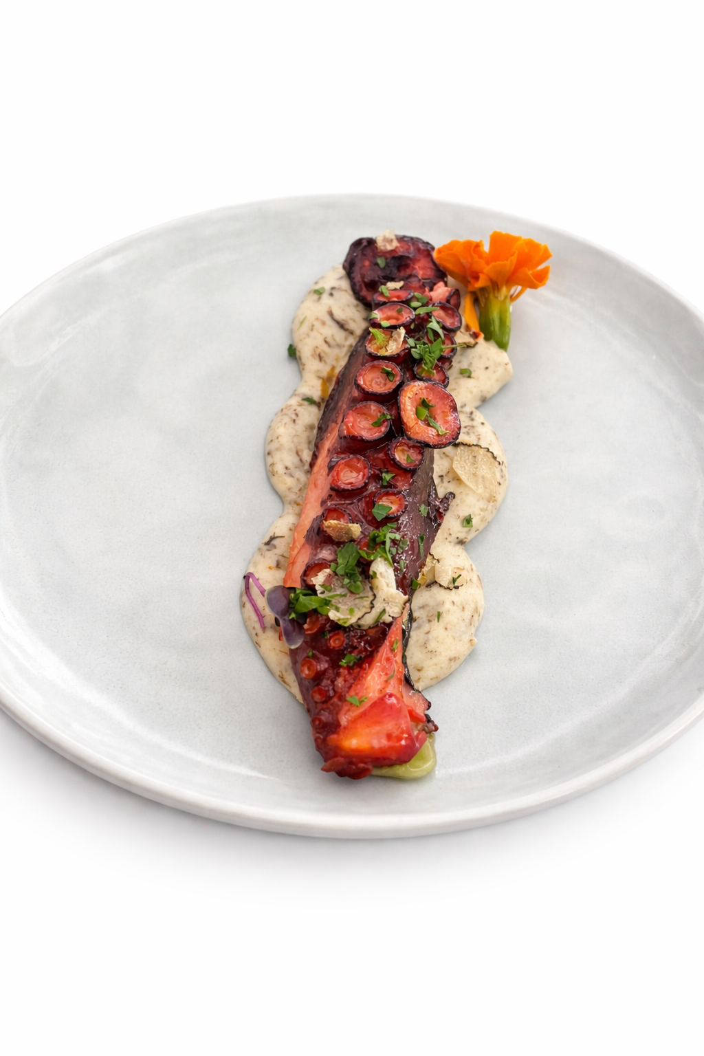 Pata de pulpo con pure trufado