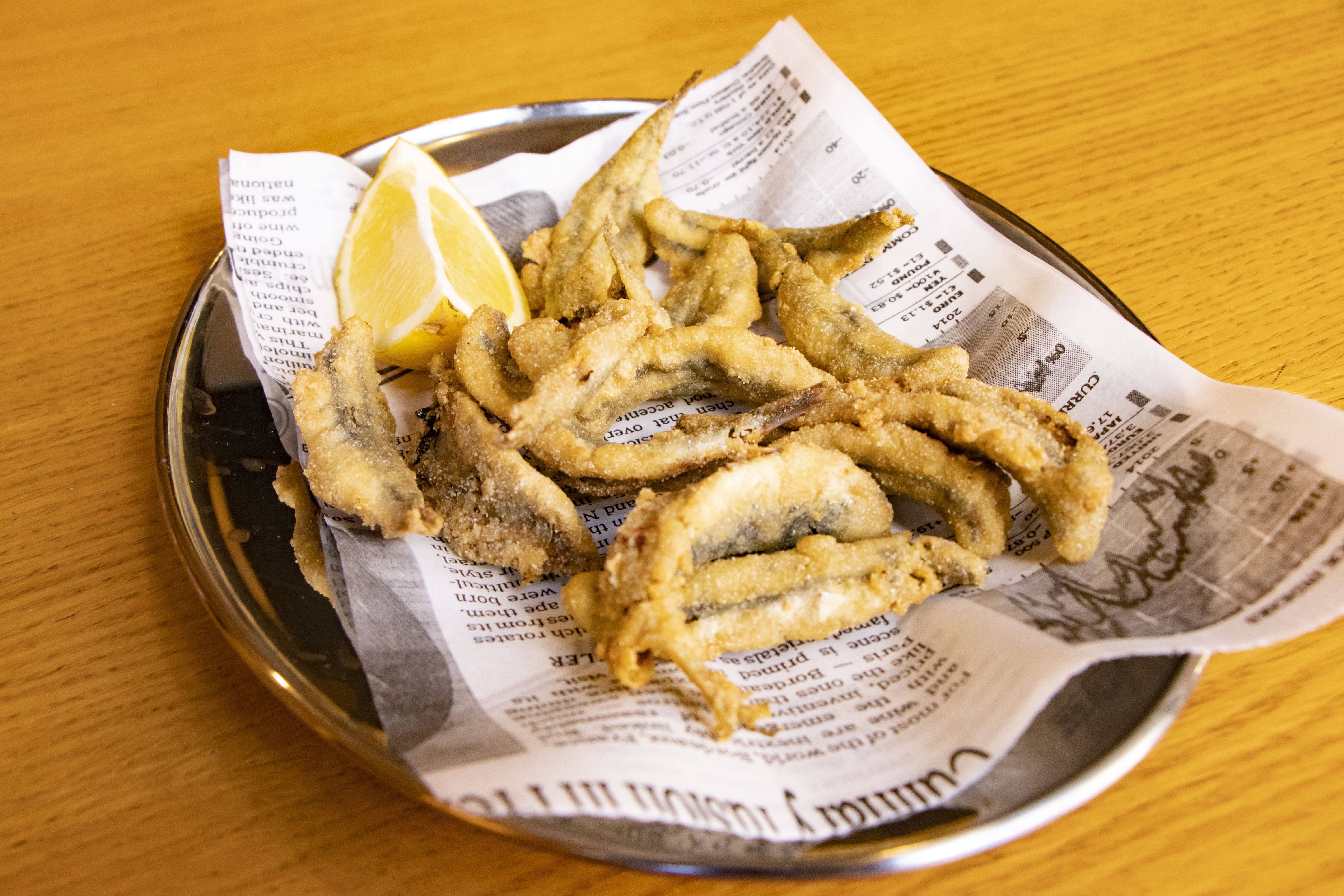 Anchovies with lemon