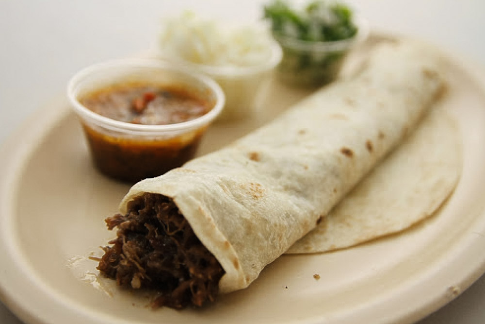 BURRITO DE BARBACOA DE RES ESTILO NORTEÑO