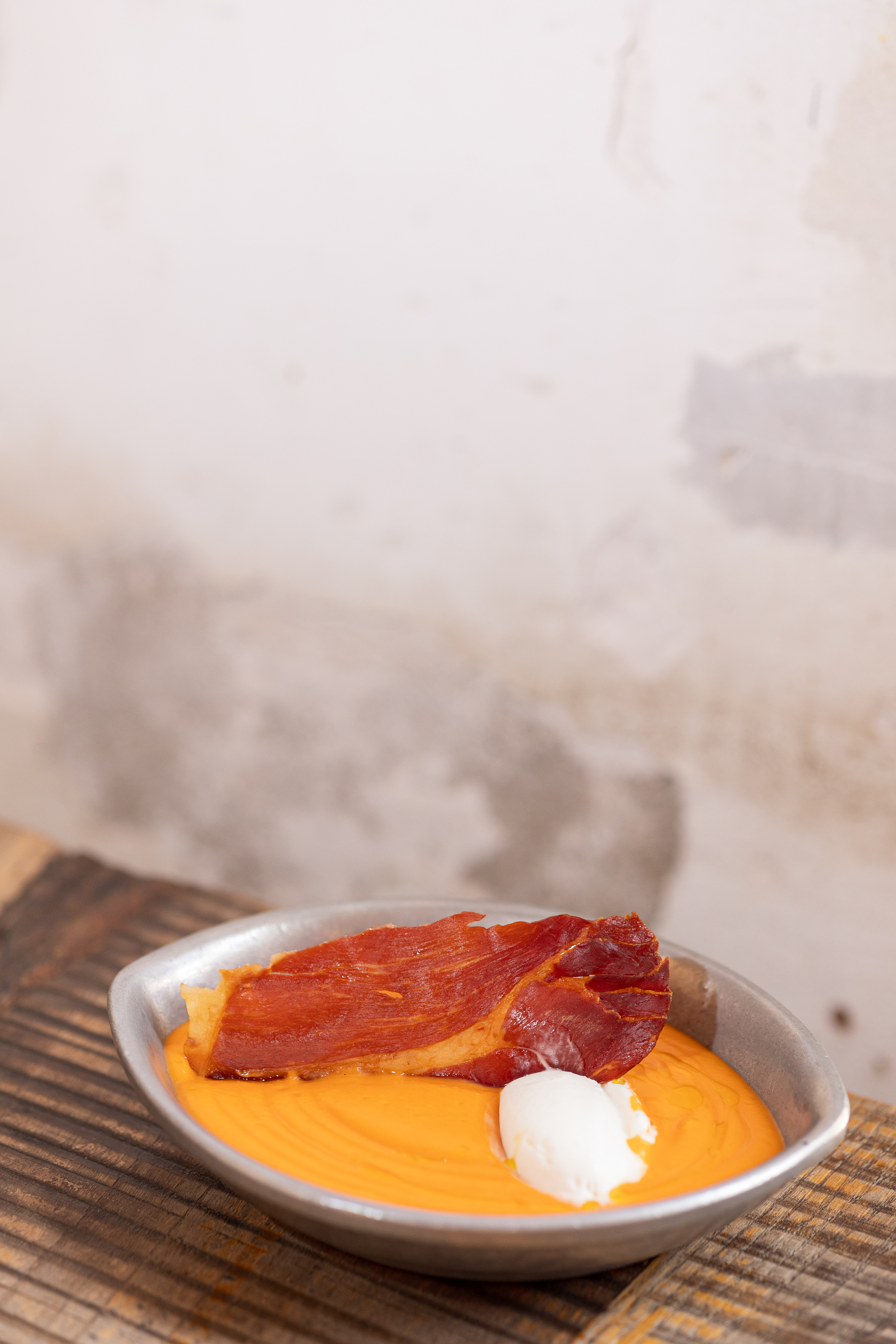 Salmorejo with Parmesan ice cream and crispy ham