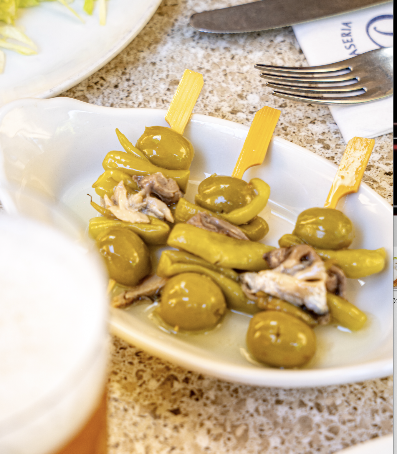 LA GILDA pincho with anchovy and anchovies in vinegar