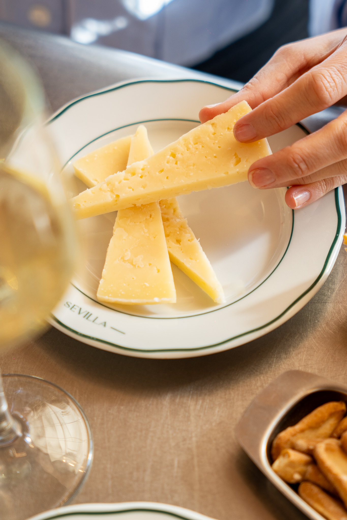 Cured sheep cheese in butter (45gr/150gr)