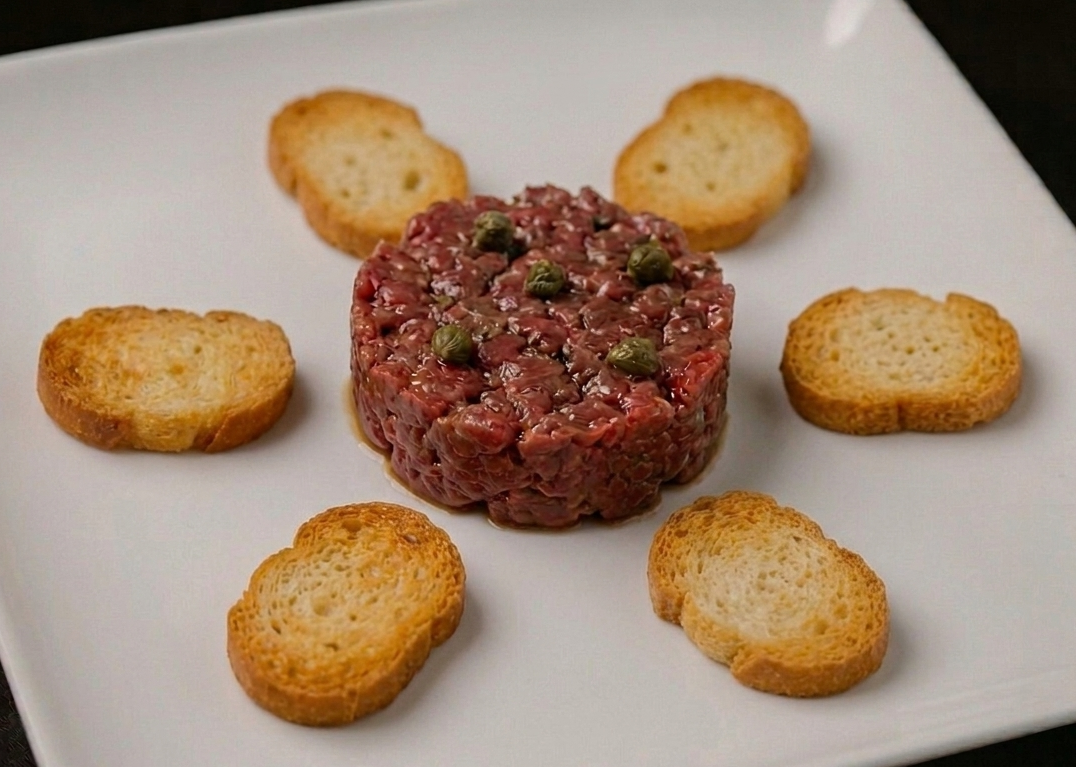 Тартар из говяжьей вырезки