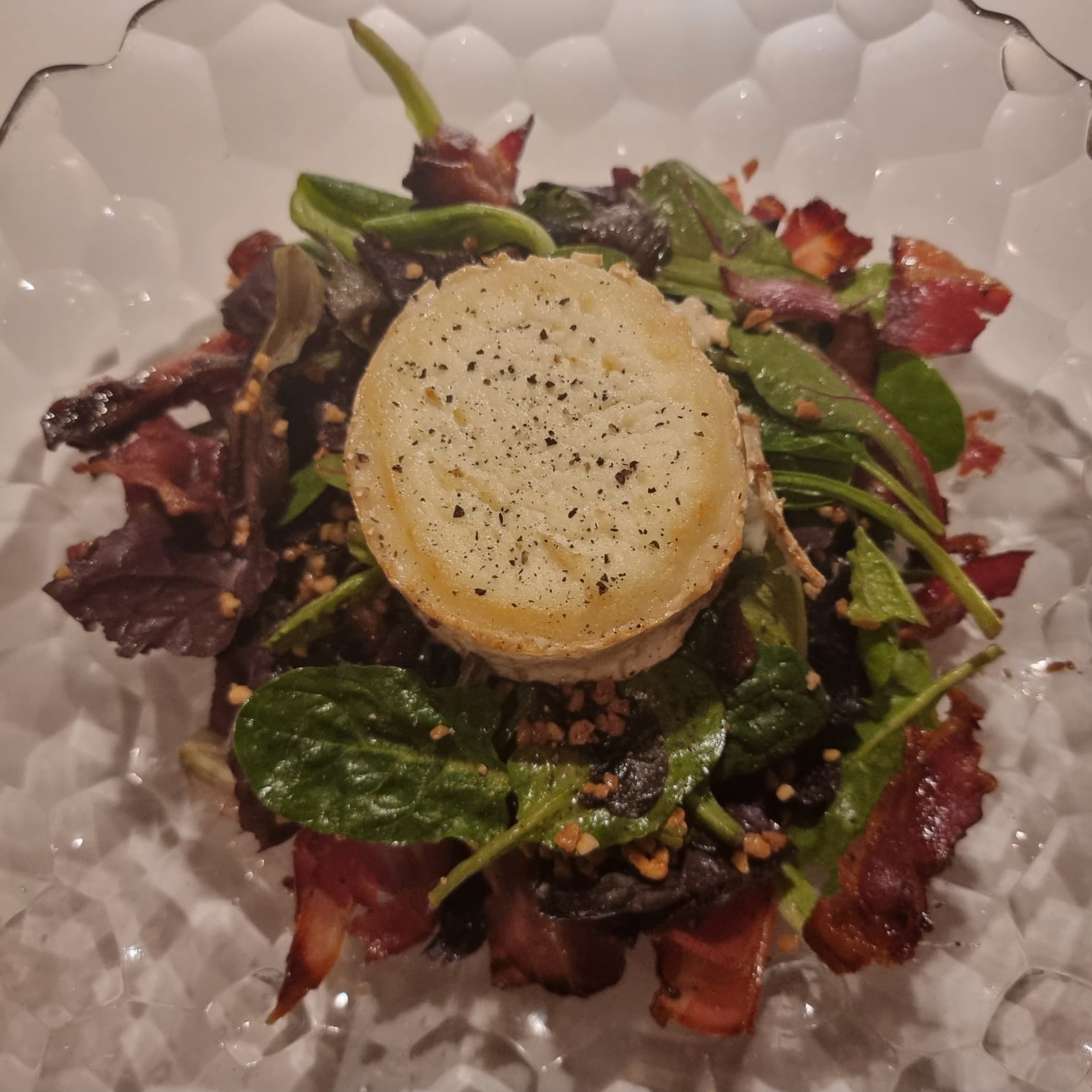 Goat Cheese salad, almonds, bacon, raisins, modena