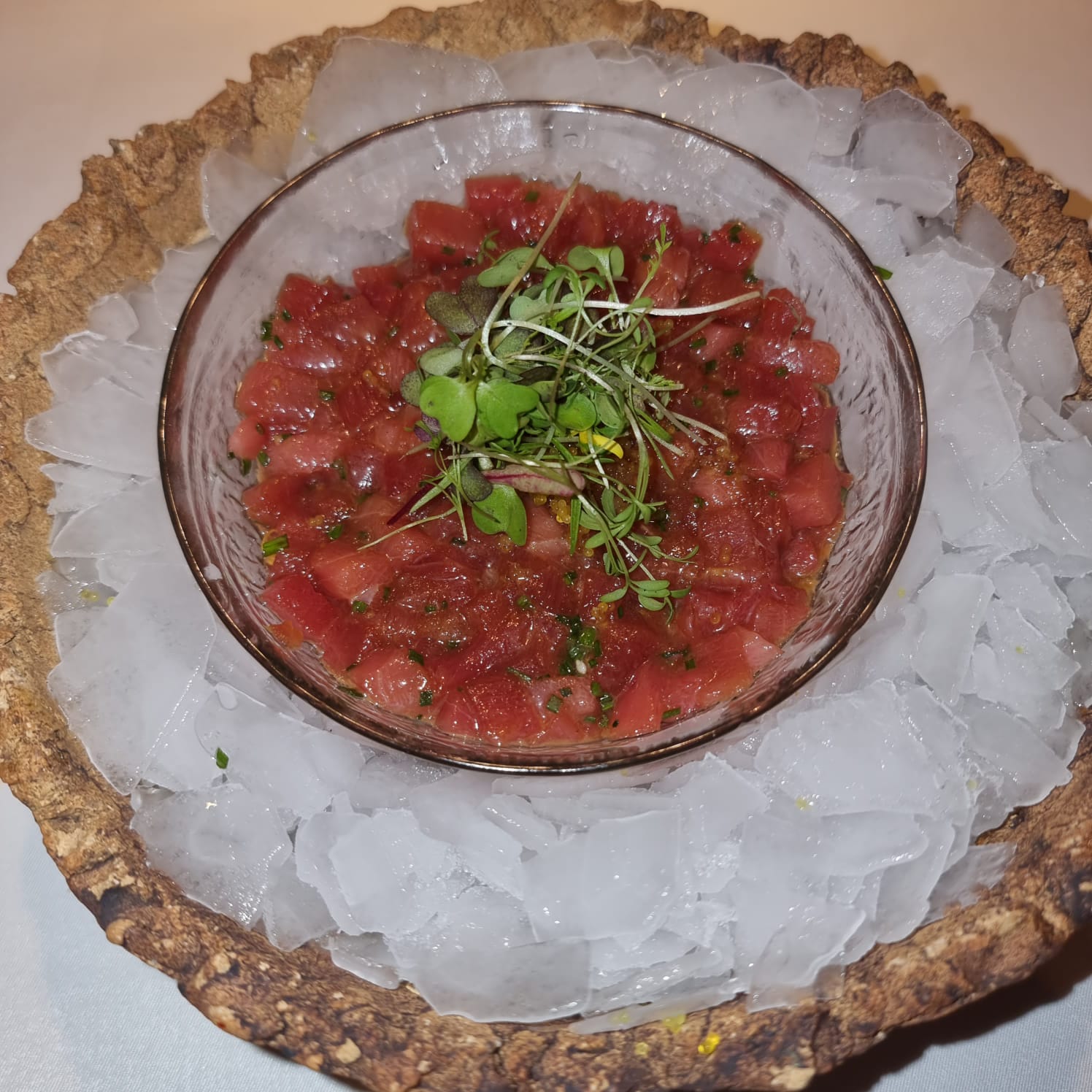 Tartar de atún rojo y aguacate