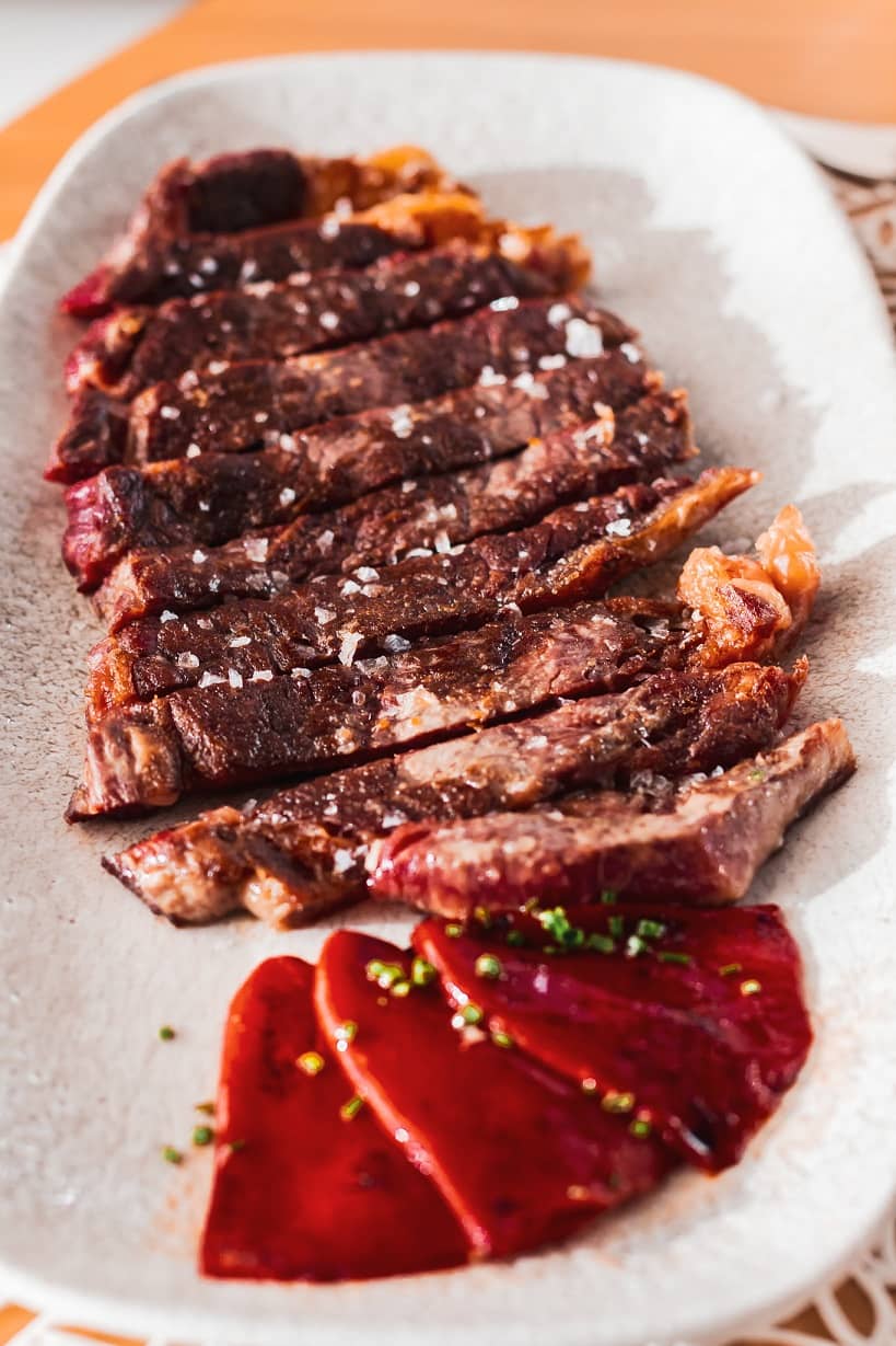 Galician beef tenderloin steak with roasted ‘piquillo’ peppers