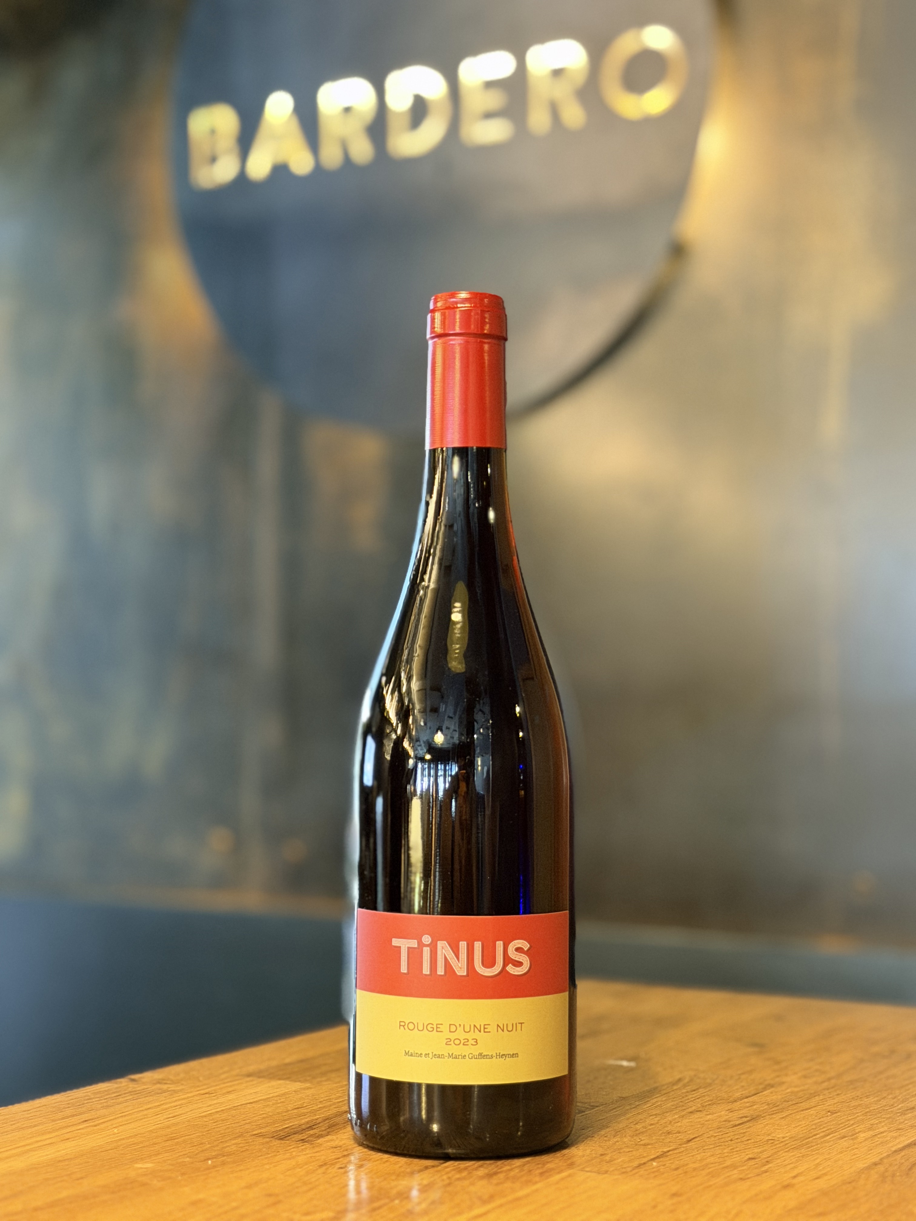 "Tinus, Rouge d'une nuit" (2023)