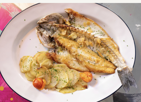 LUBINA A LA ESPALDA*