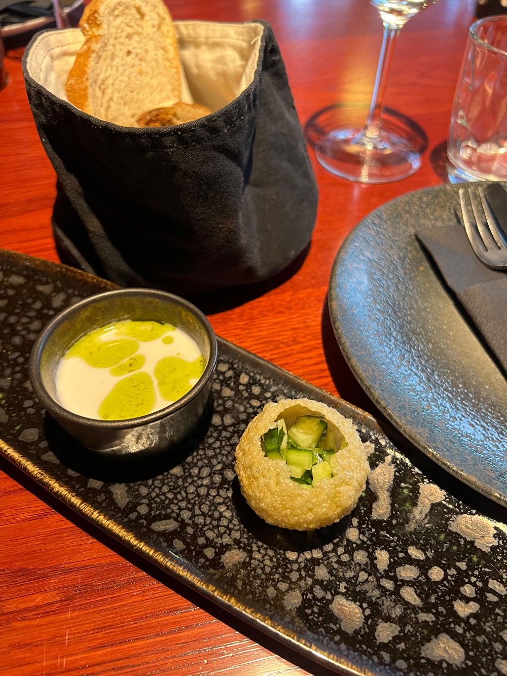 Gazpacho di cocco con cetriolo e menta
