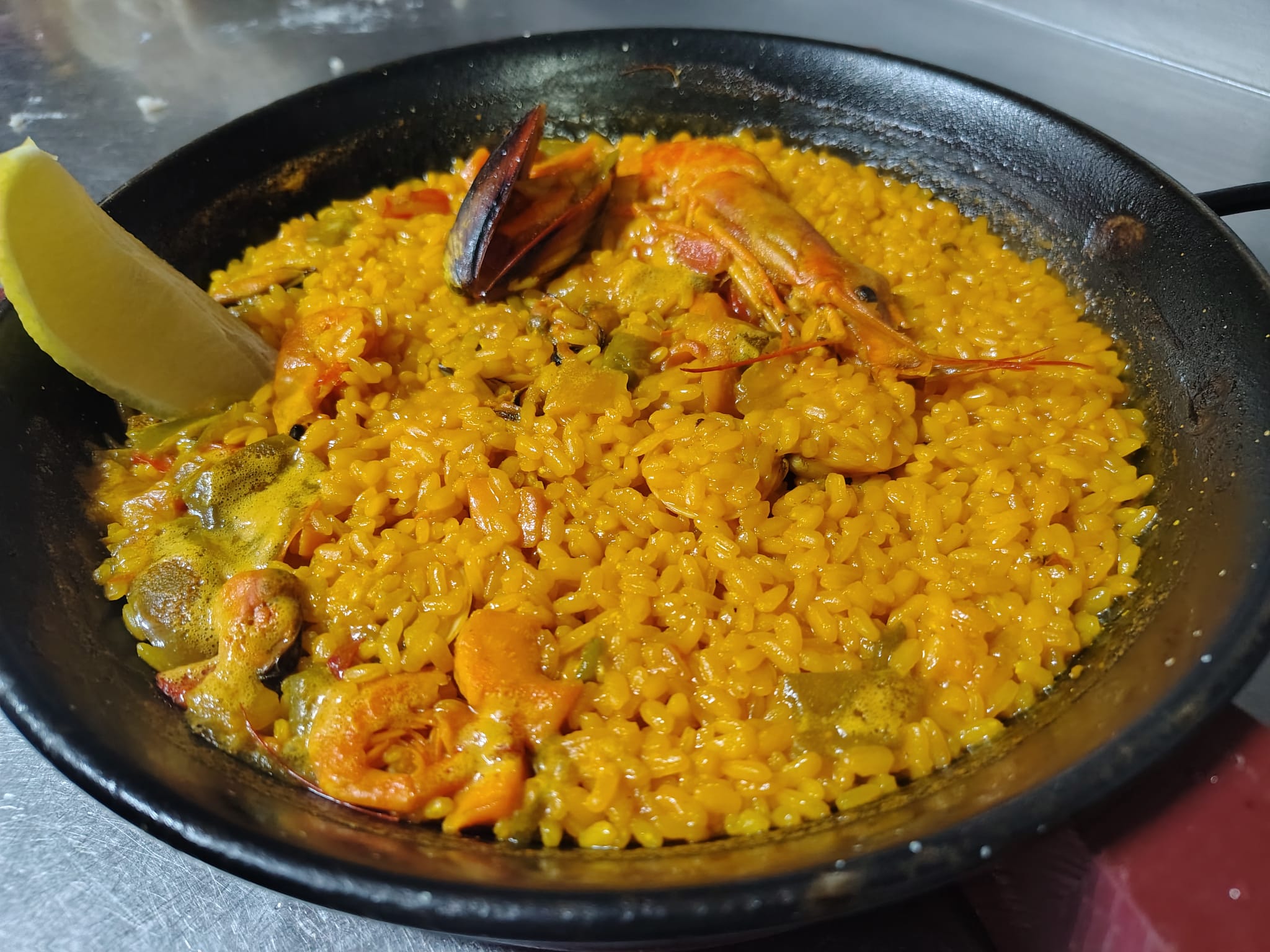Seafood paella