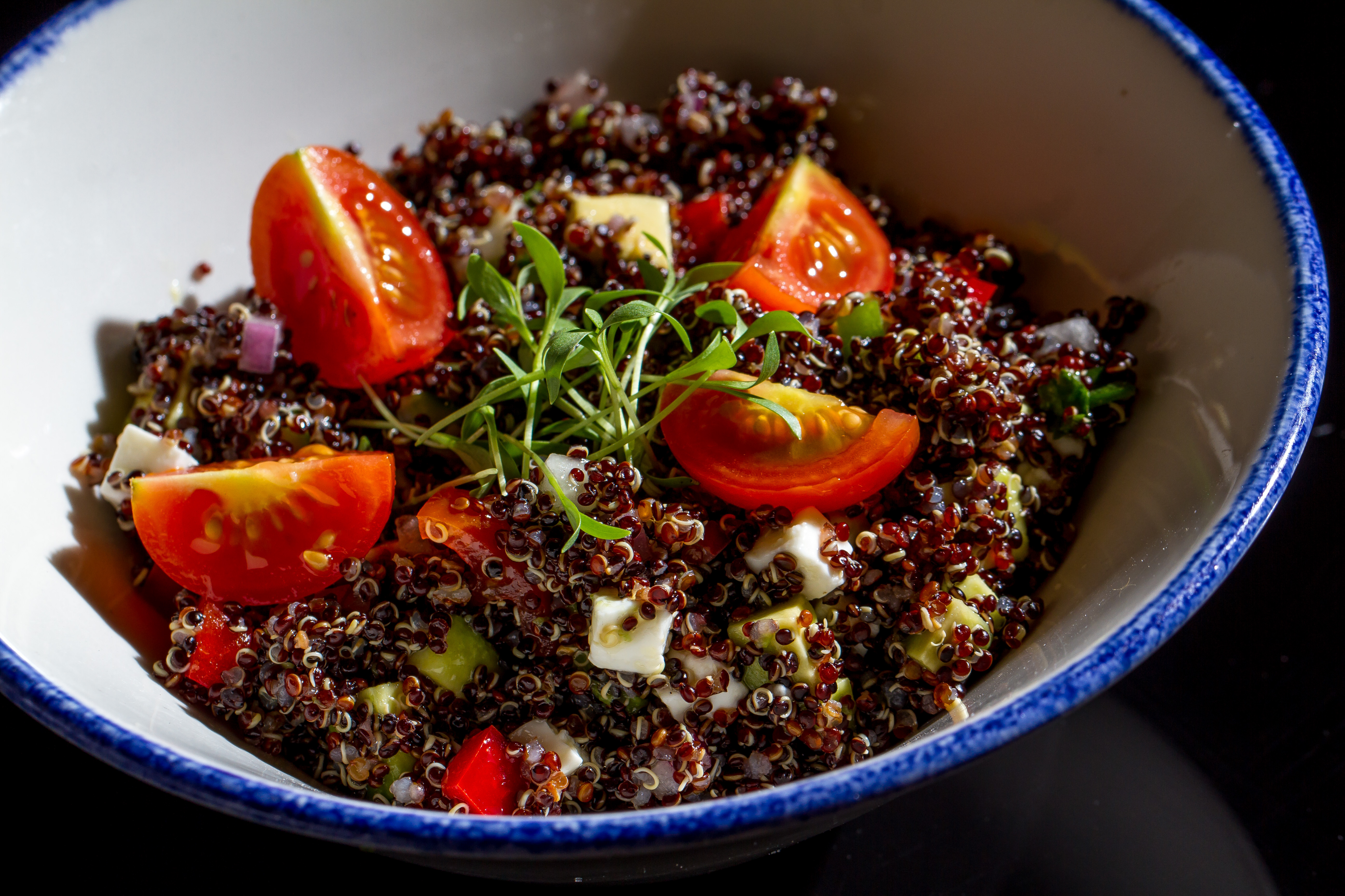 Ensalada de quinoa negra Real mediterránea