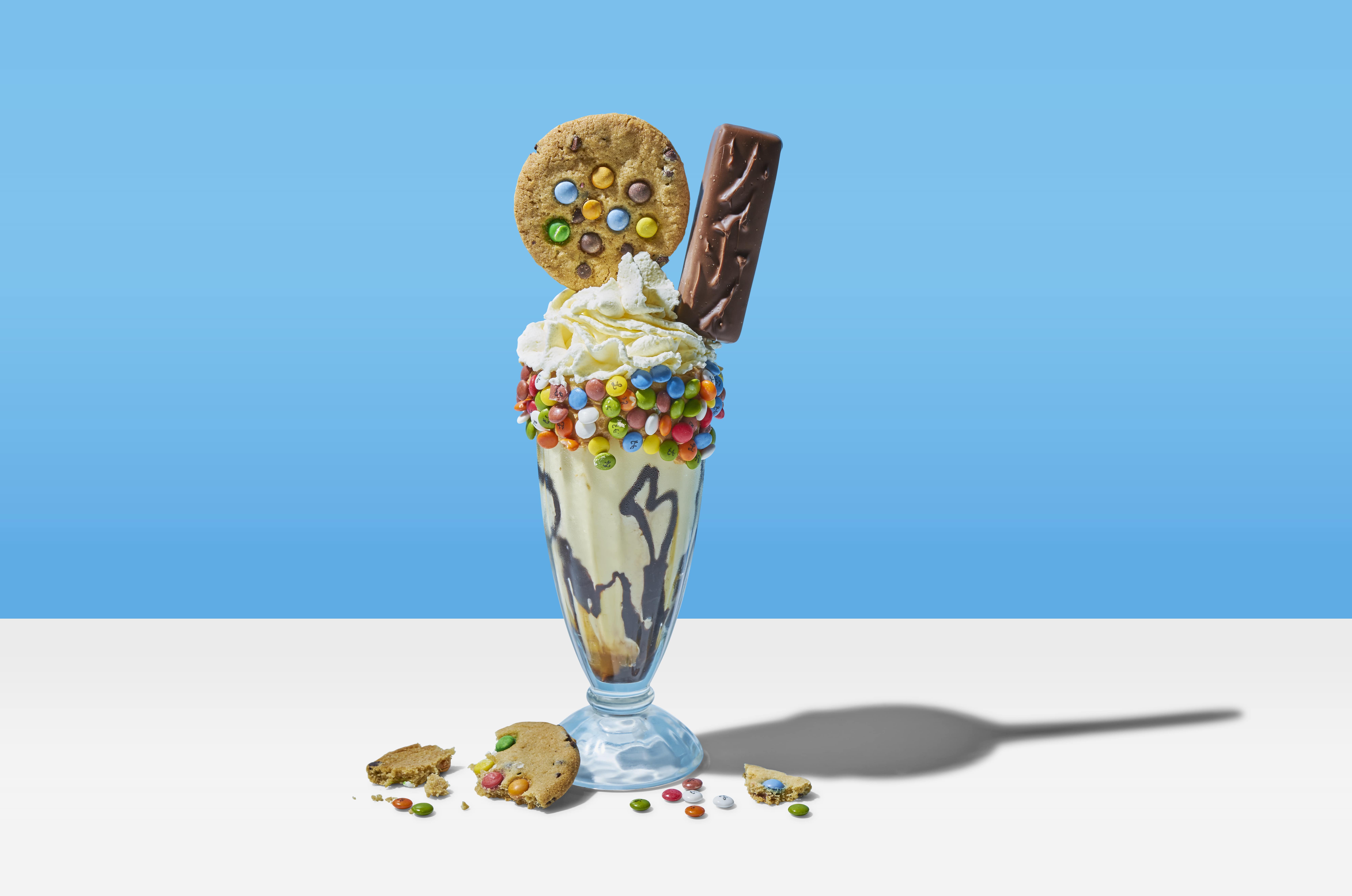 Snickers vs Lacasitos Shake