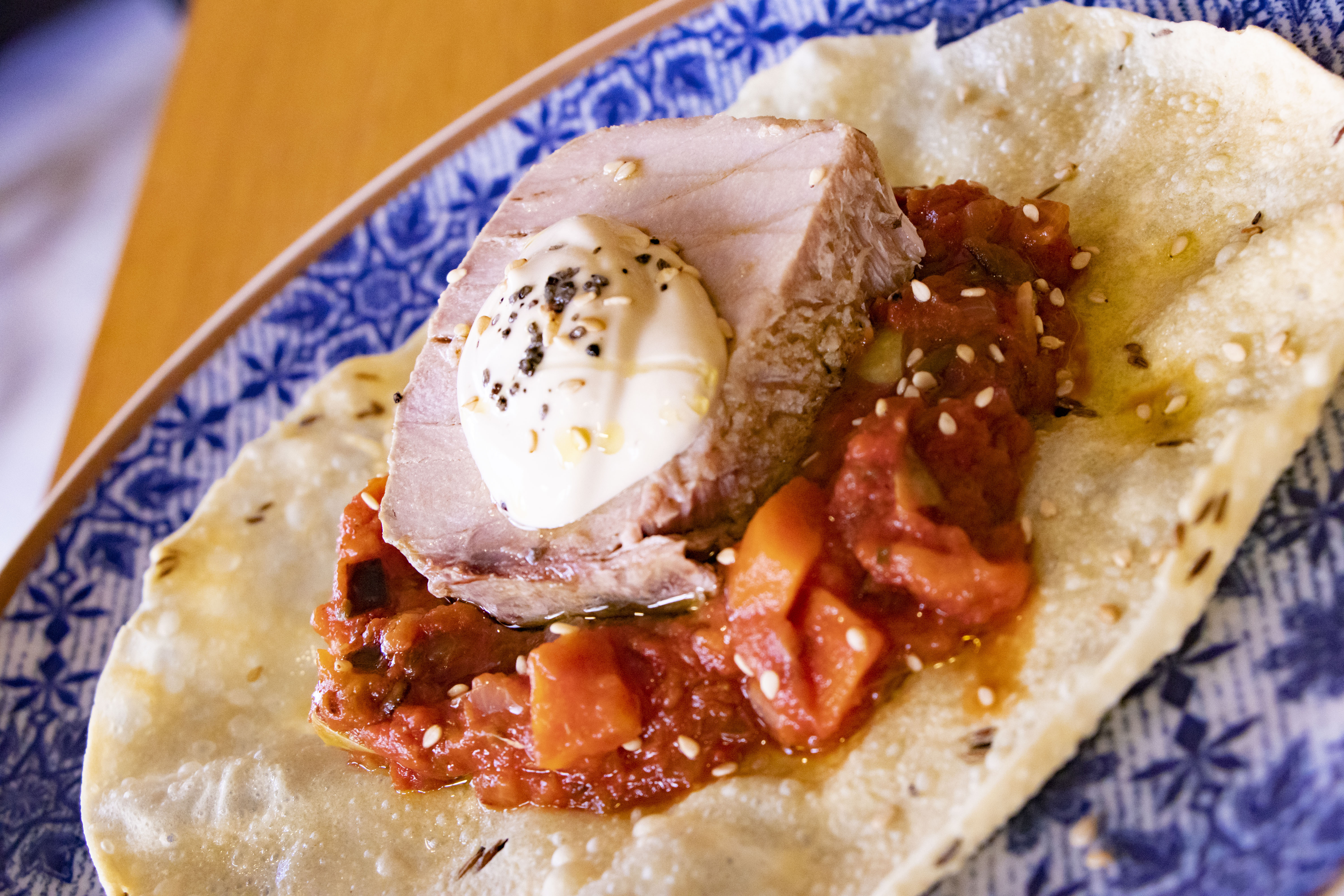 Taco de Atún Mechado con Pisto Manchego