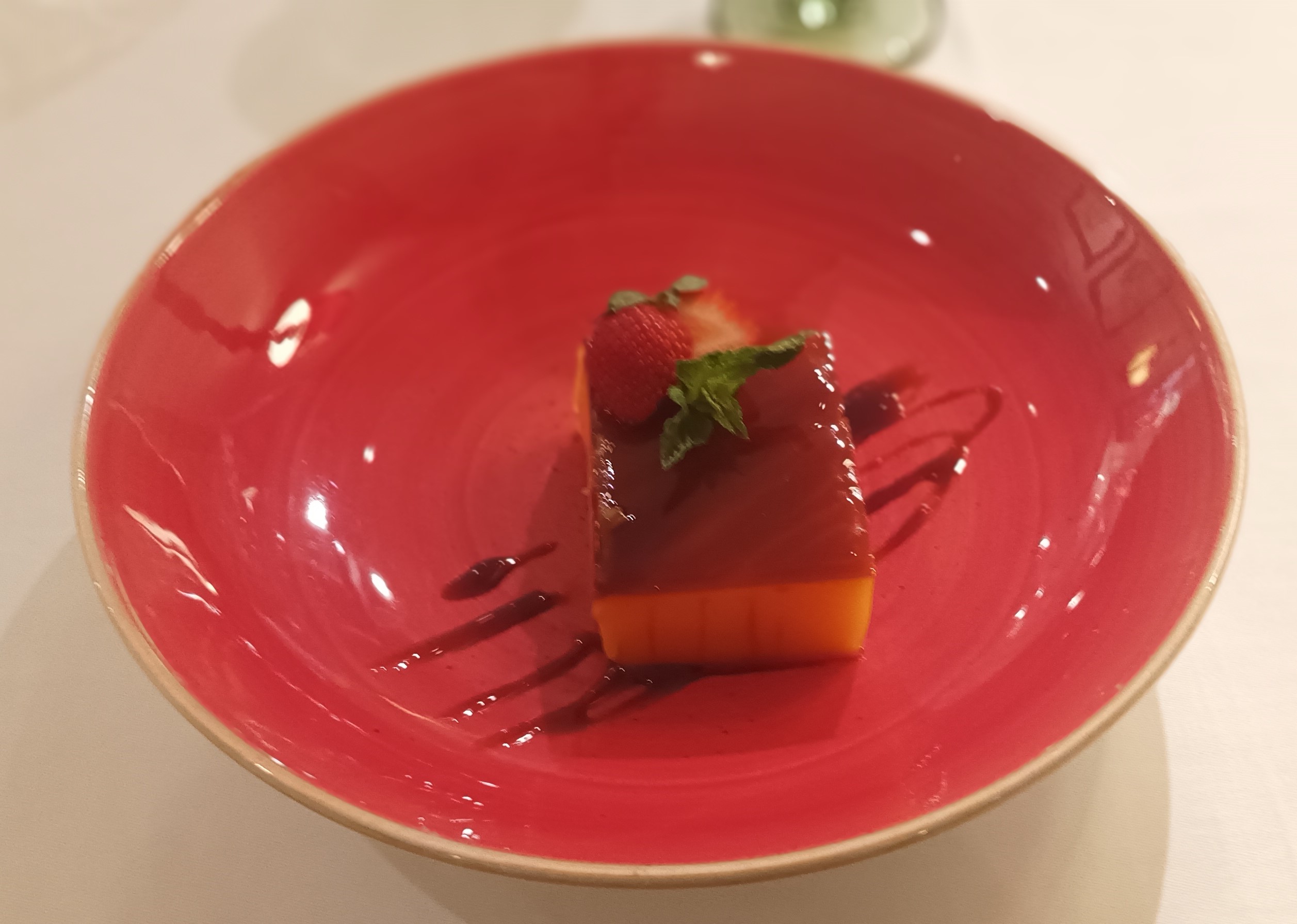 'Tocino de cielo' (caramelized egg yolk and sugar dessert)