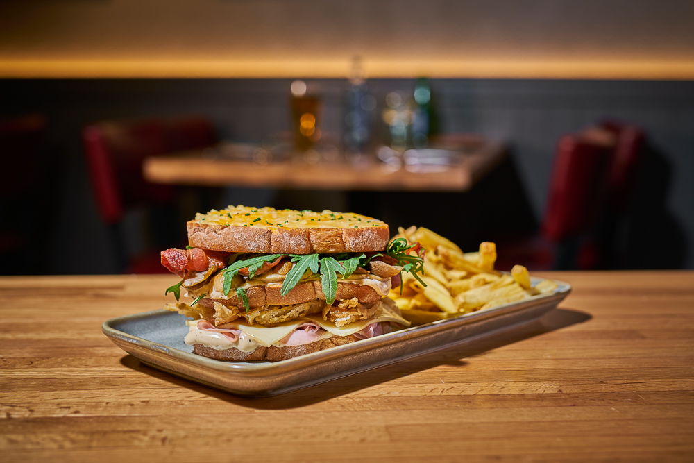 TRUFFLE HAM SANDWICH