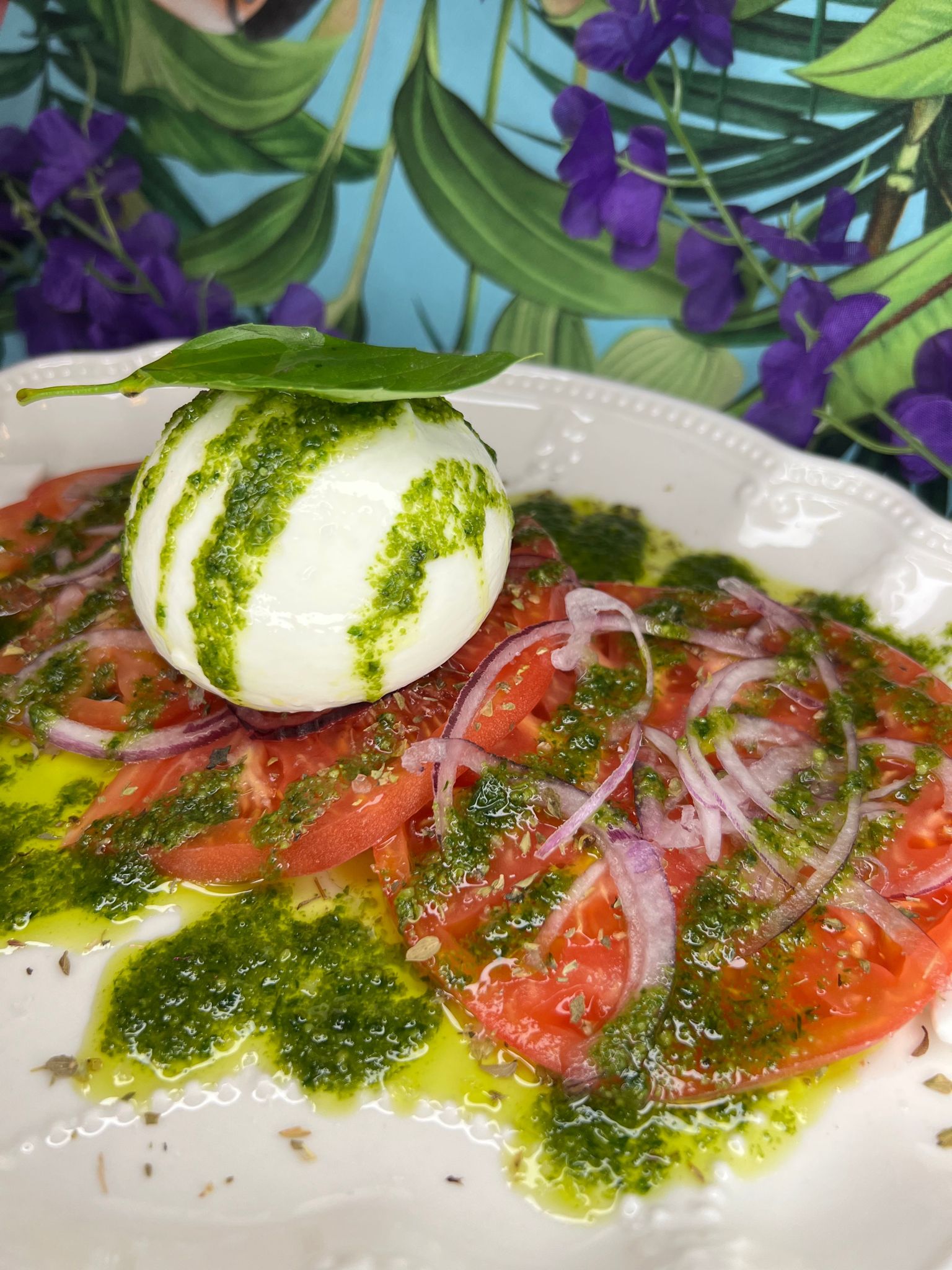 Tomate rosa 🍅 con burrata italiana fresca 🇮🇹