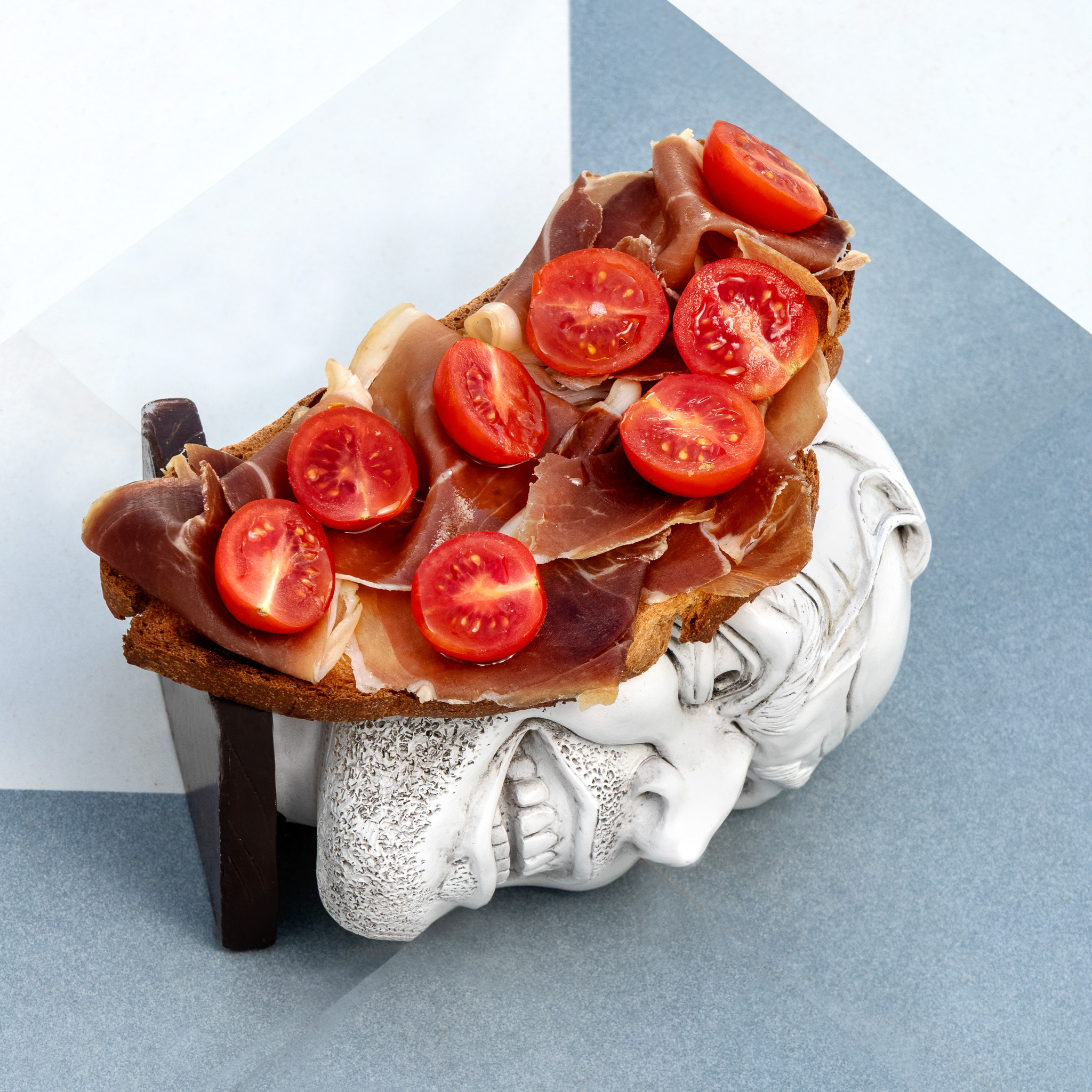 HAM  AND TOMATO TOAST