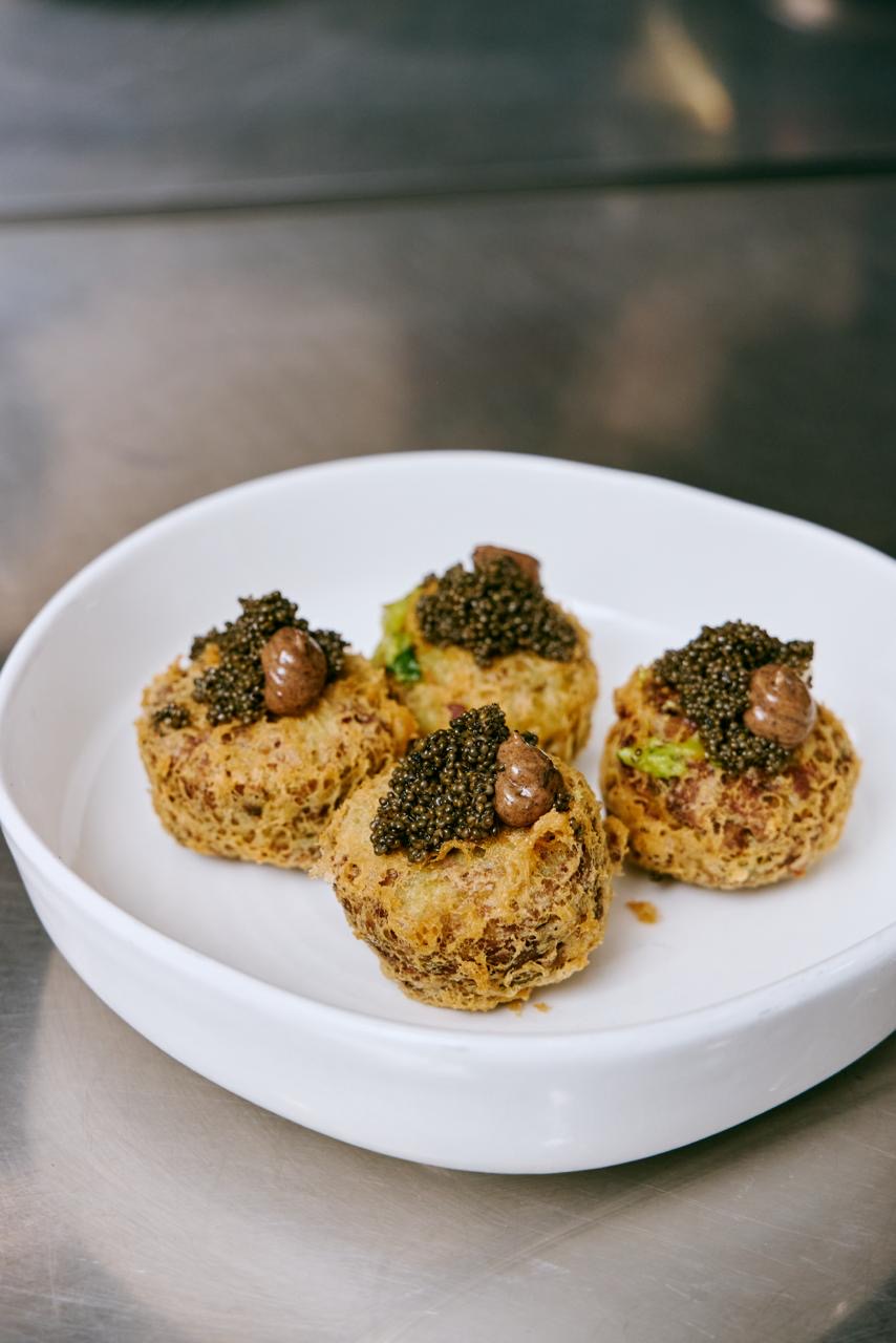 Bolinhos de queijo idiazábal em tempura (4 unidades)