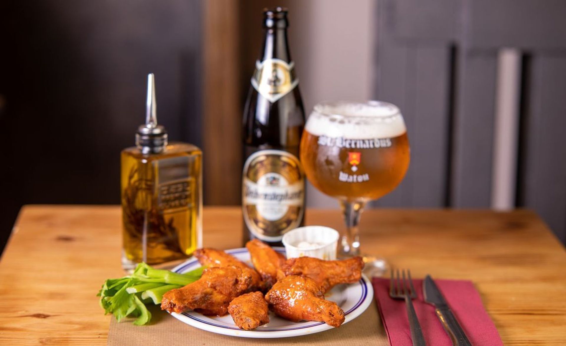 BUFFALO CHICKIN WINGS