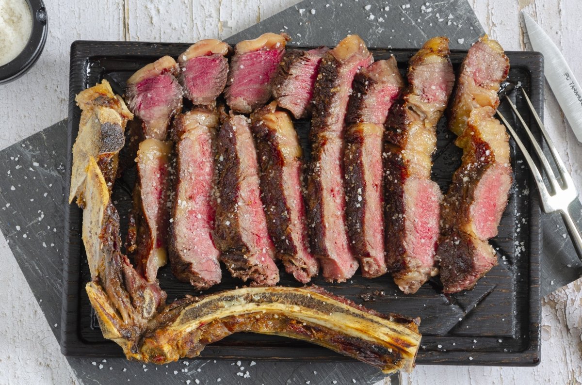 T-Bone-Steak vom alten friesischen Rind (45 Tage Reifung) (550 g/ca.)