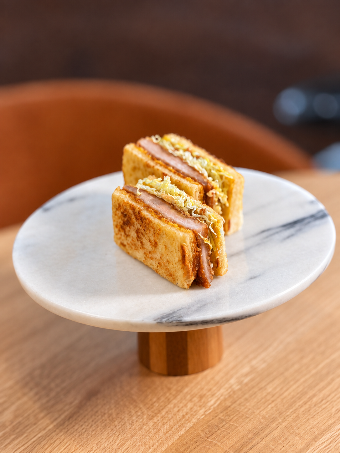 Katsu Sando preparato con lonza di maiale iberico nutrito a ghiande