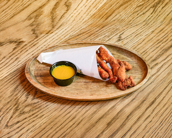 Marinated fried chicken and sweet mustard sauce