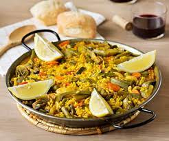 Paella de verduras: Variedad de setas y verduras
