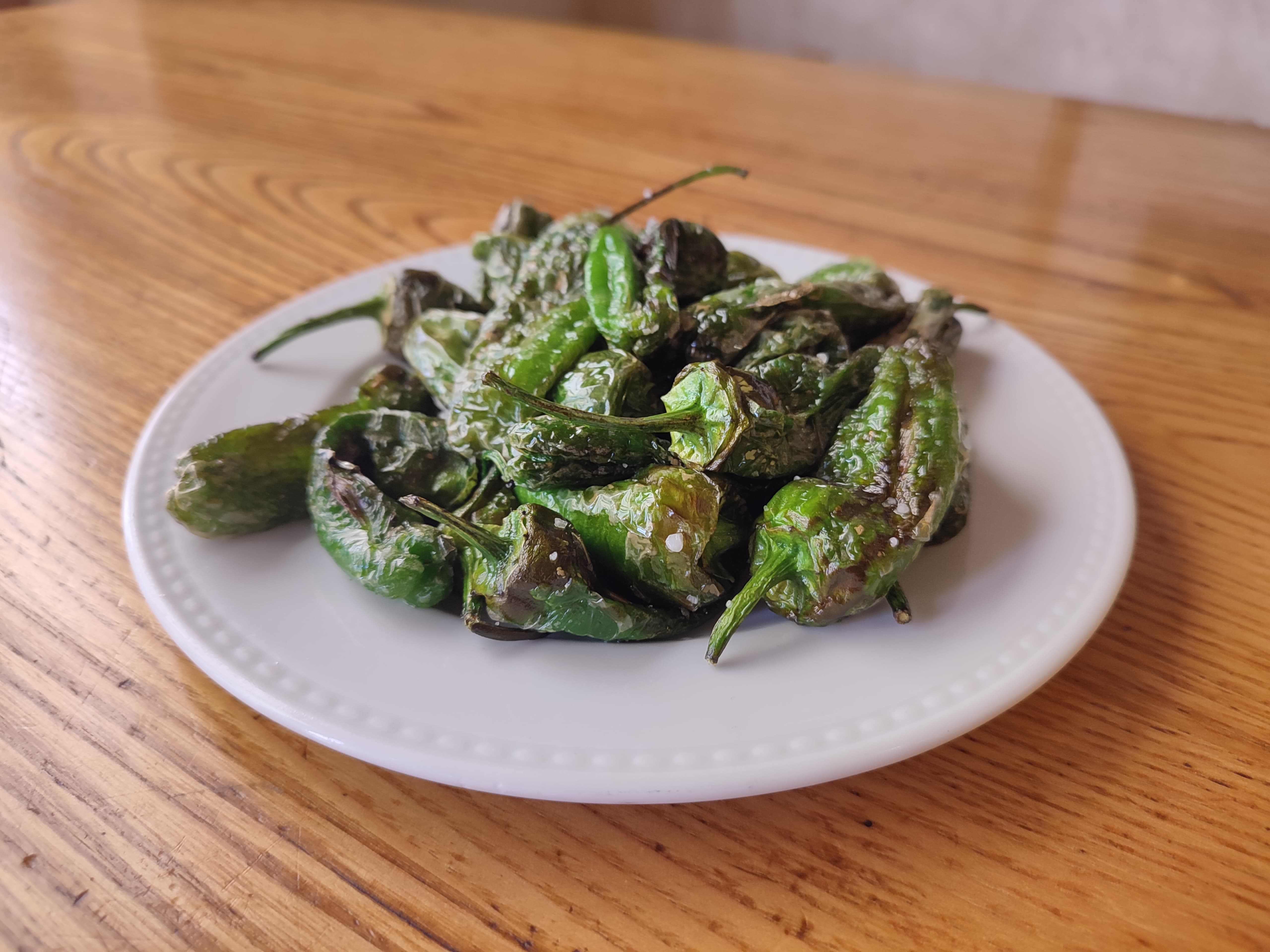 Padrón peppers