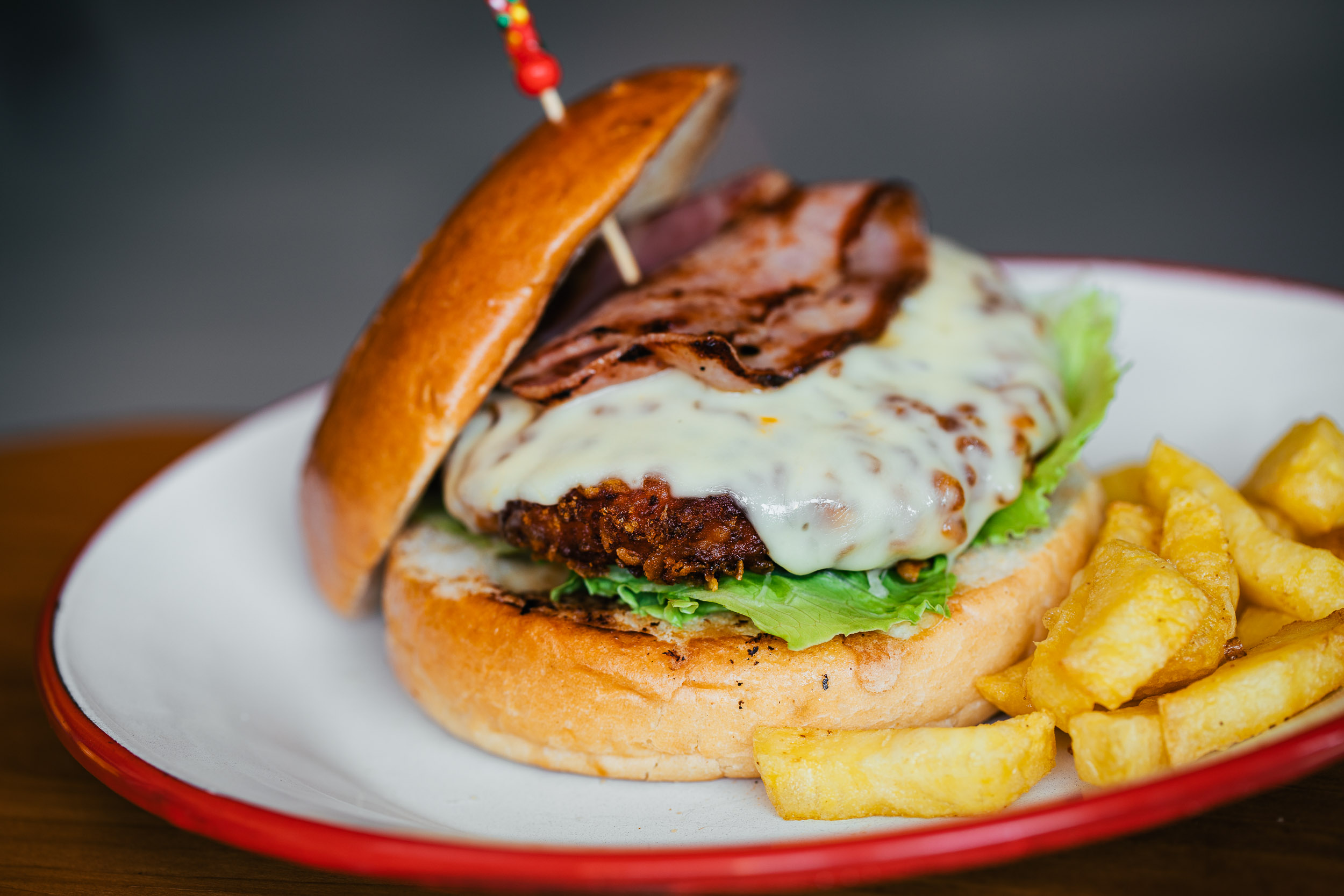 HAMBURGUESA DE POLLO CROCCANTE