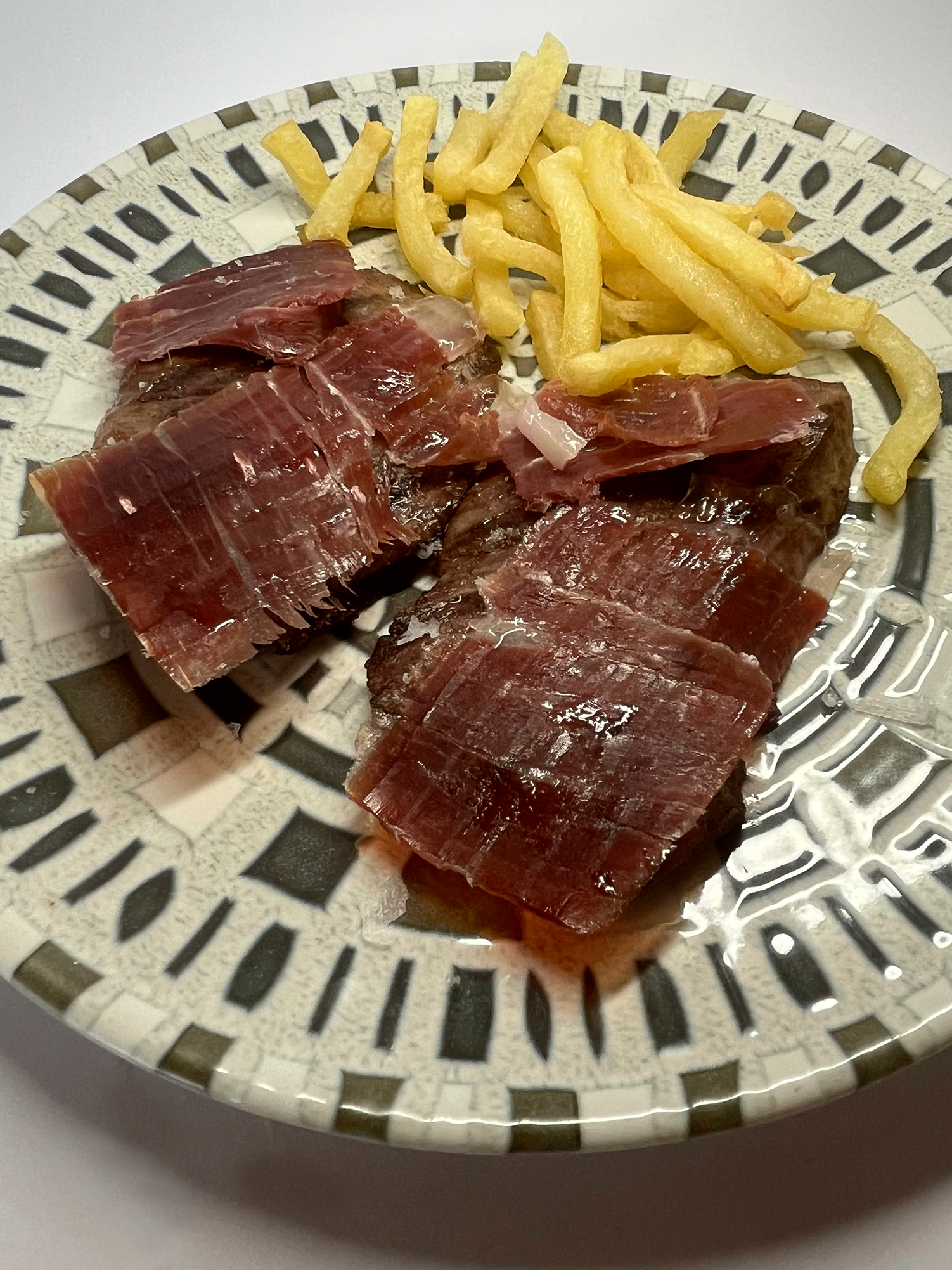 PRESA IBÉRICA DE BELLOTA CON SABANITA DE JAMÓN IBÉRICO