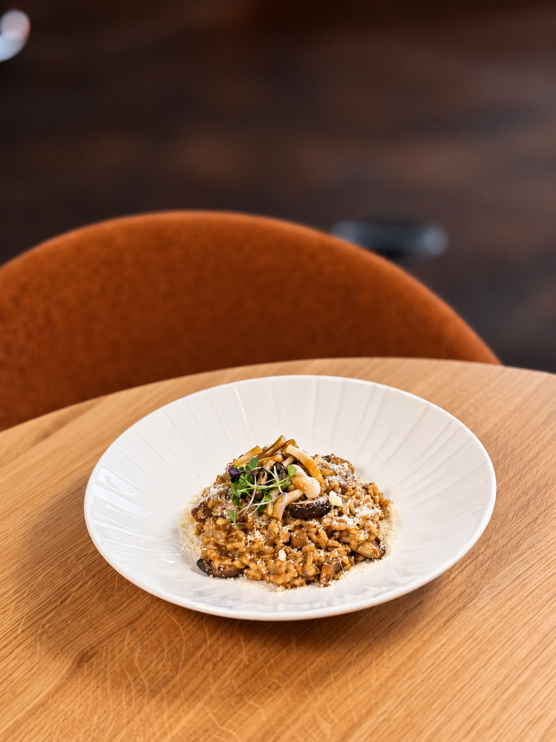 Risotto con funghi grigliati, tartufo e parmigiano