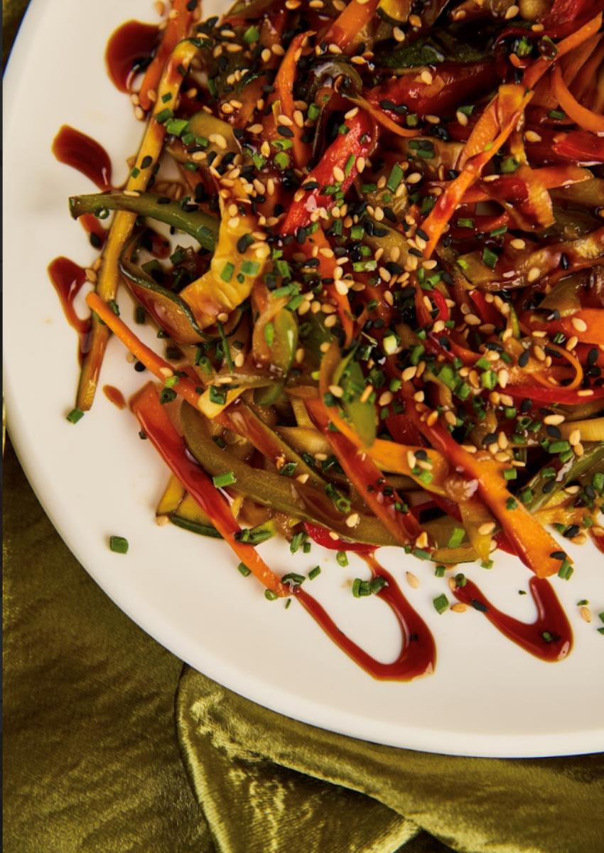 Stir-fried vegetable wok